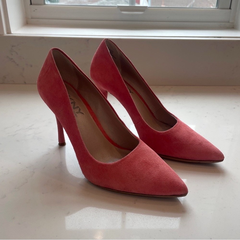 DKNY Coral Pink Suede Pumps Size 6.5 / 37